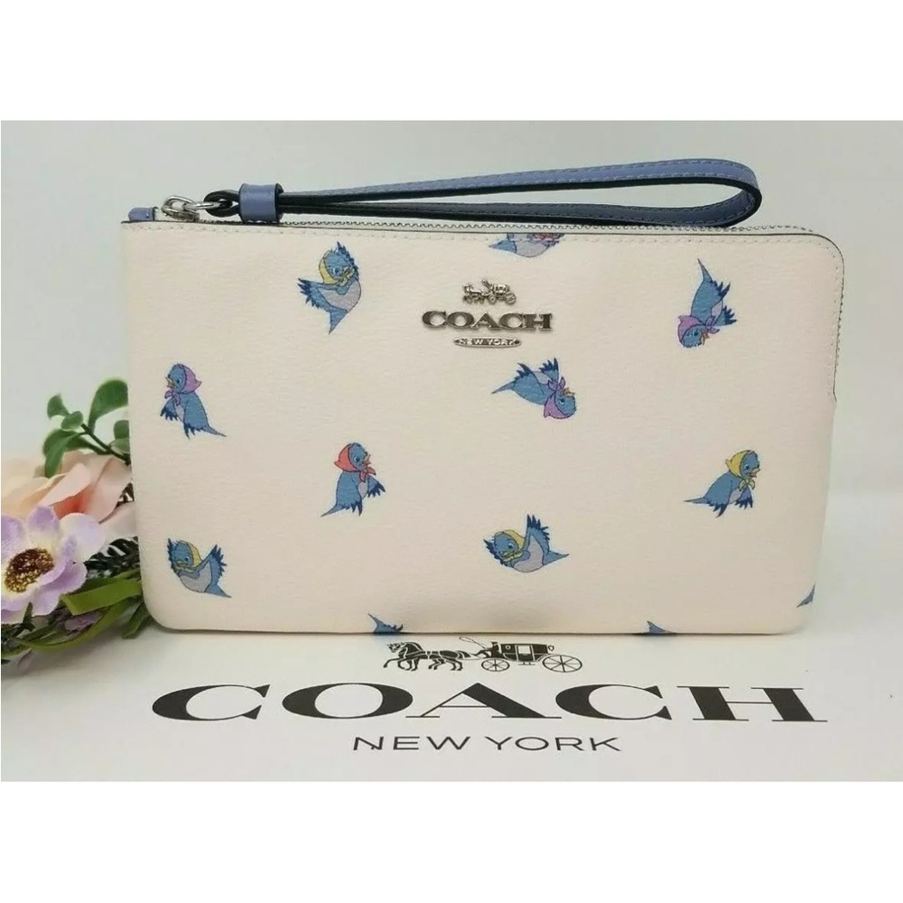 Coach DISNEY X LARGE CORNER ZIP WRISTLET WITH CINDERELLA FLYING BIRDS PRINT
